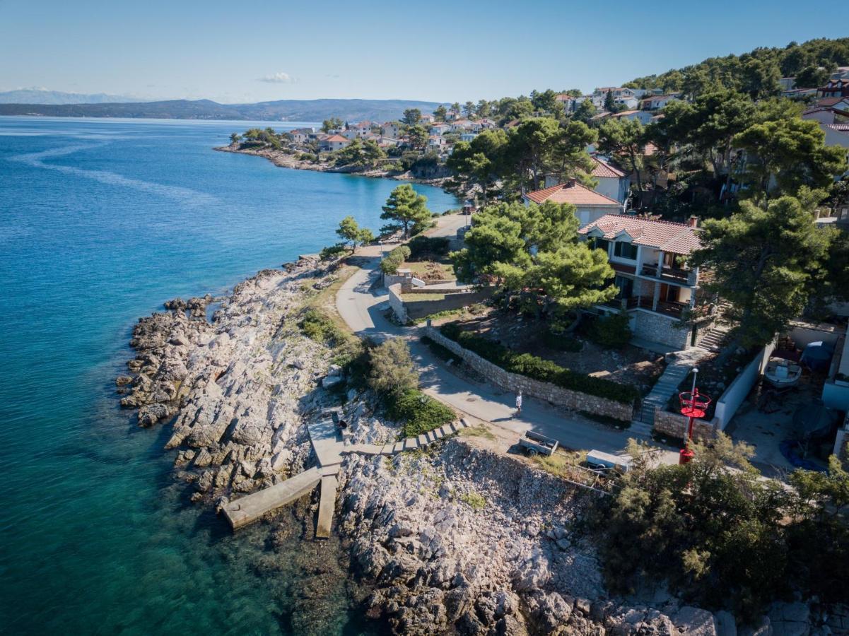 Apartments By The Sea Stomorska, Solta - 5190 Exterior foto