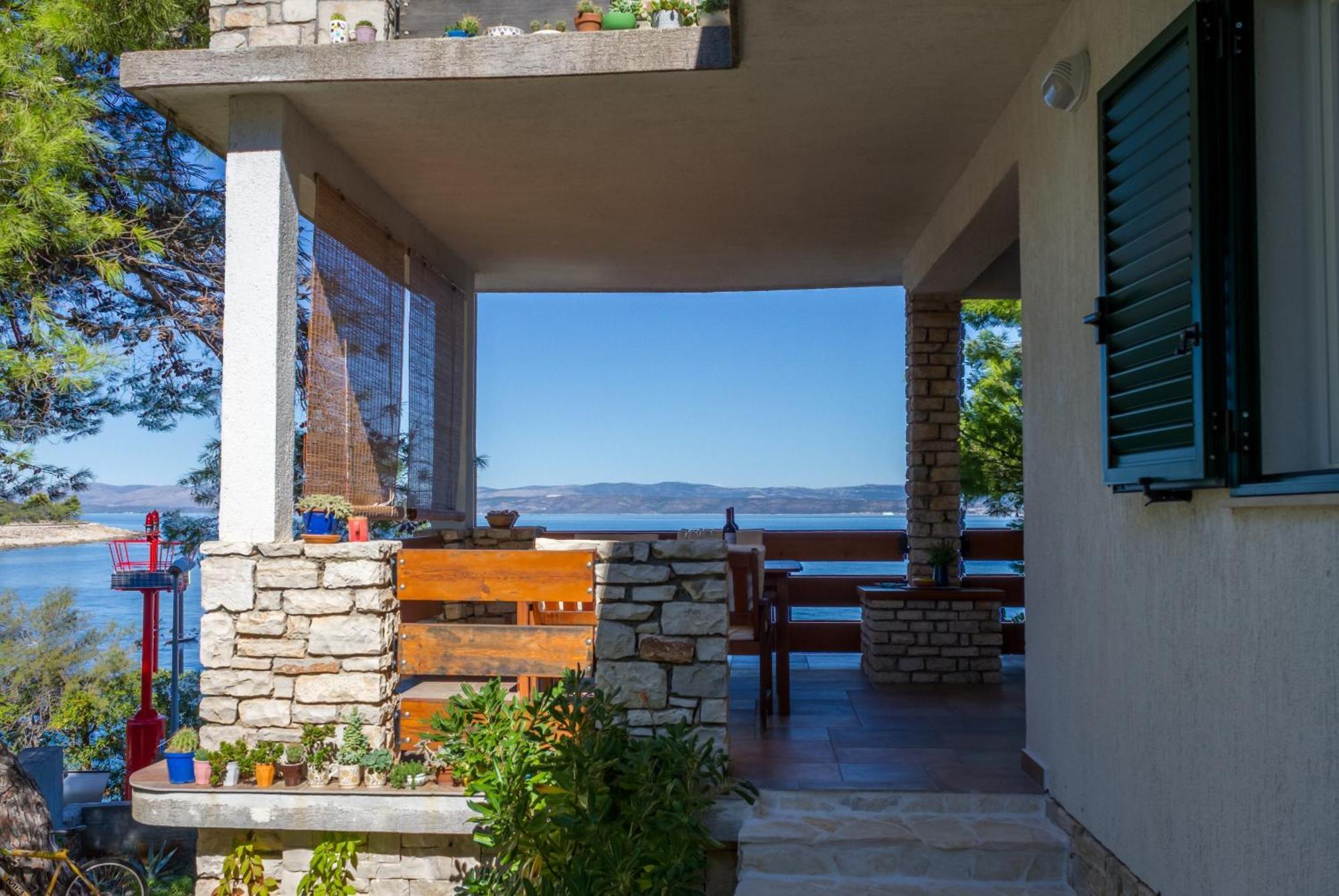 Apartments By The Sea Stomorska, Solta - 5190 Exterior foto